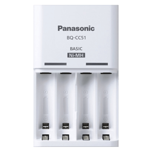 Зарядно за 4 акумулаторни батерии АА / ААА - Panasonic Eneloop